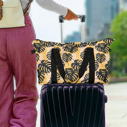 Monstera Leaves on Geometric pattern Lightweight luggage