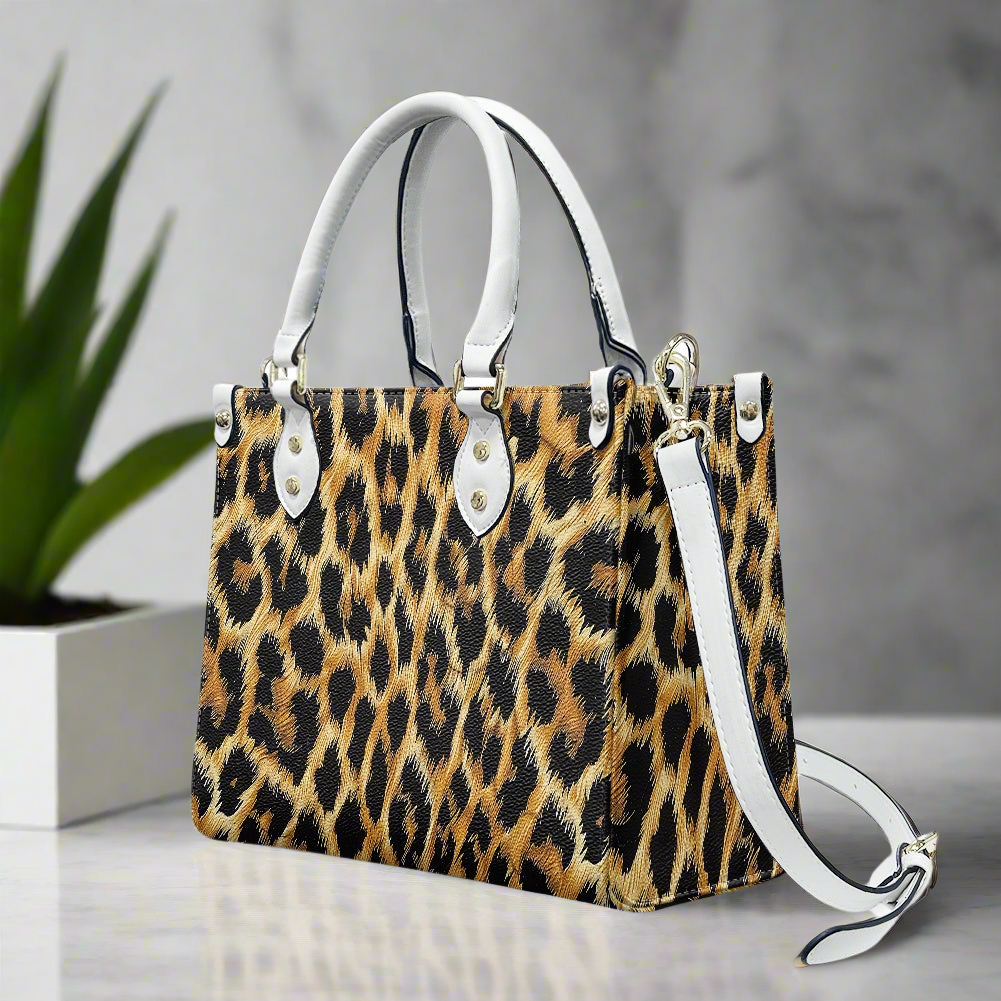 Savannah Style: Fierce Leopard-Print for Women's PU Leather Twill Handbag