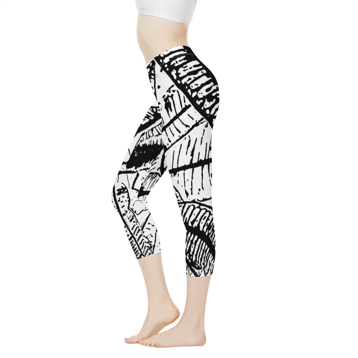 Black and White Croton Women's Capris