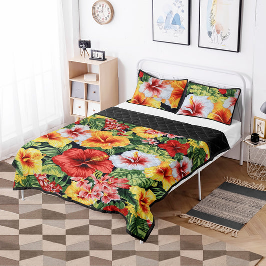 Hibiscus Quilt Bed Set