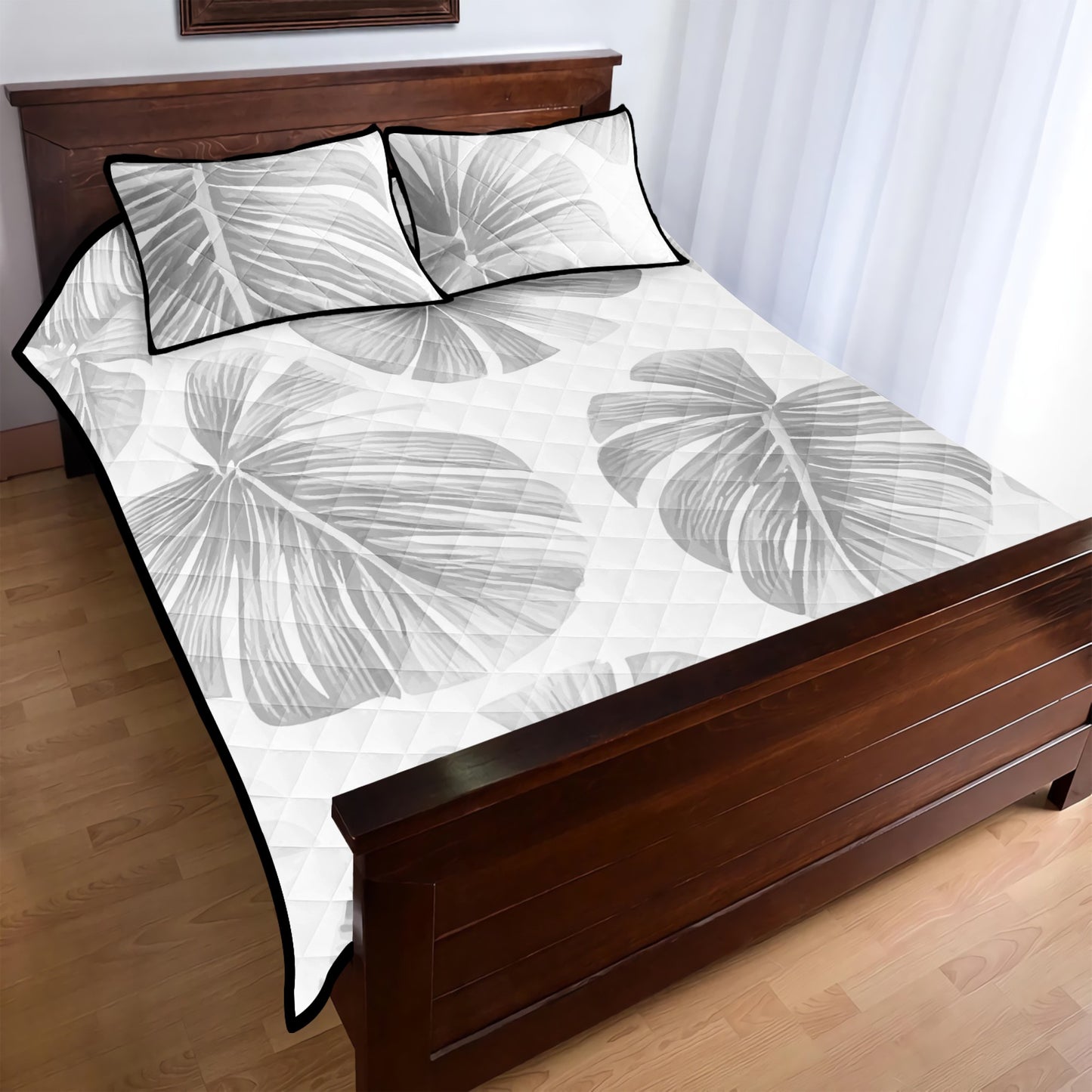 White Monstera Quilt Bed Set