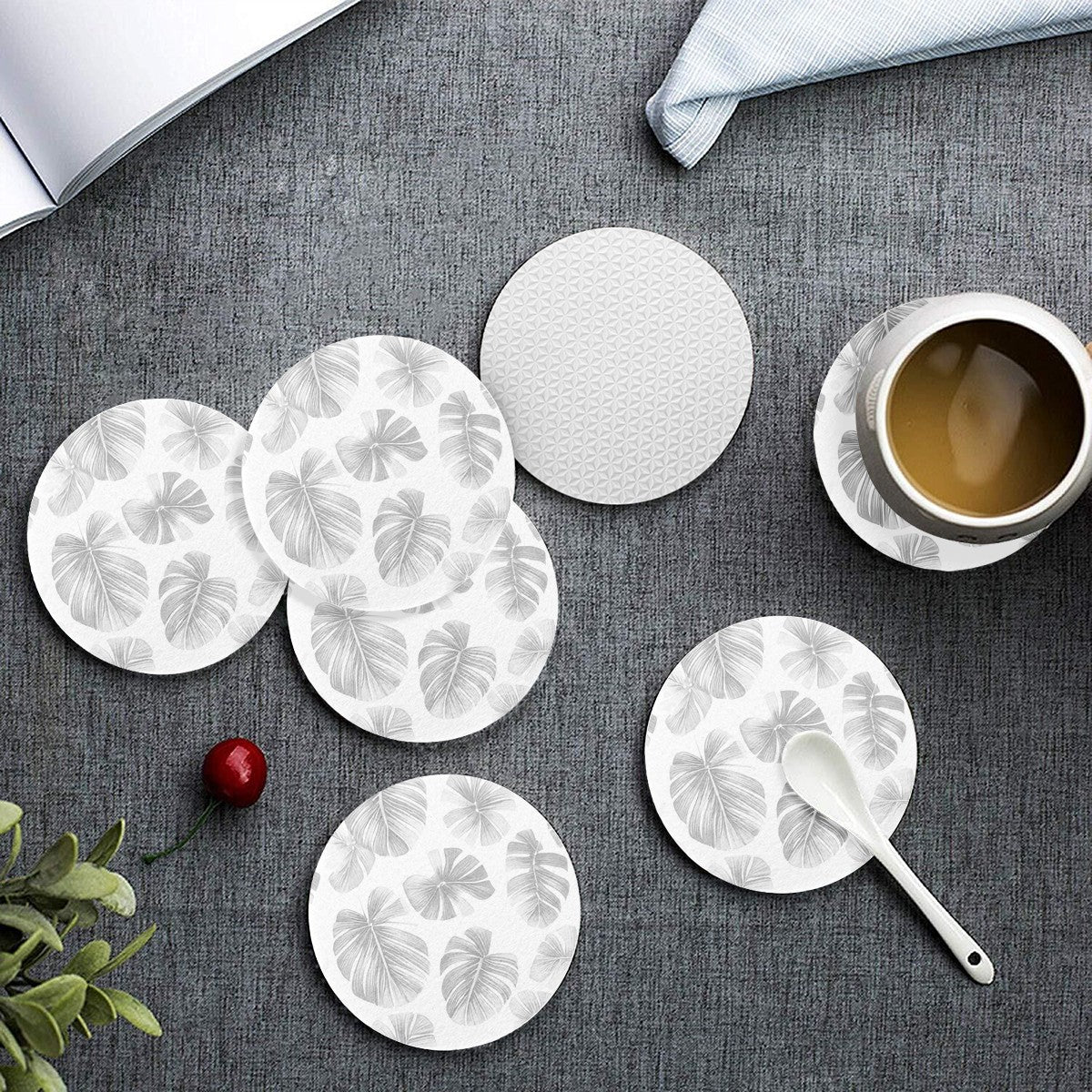 White Monstera 6 Pieces Cup Mats Set