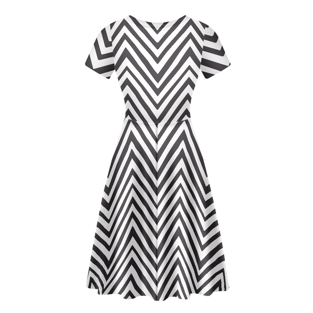 Black and White Chevron Women Scoop Neck Short Sleeve Ruffle Dress