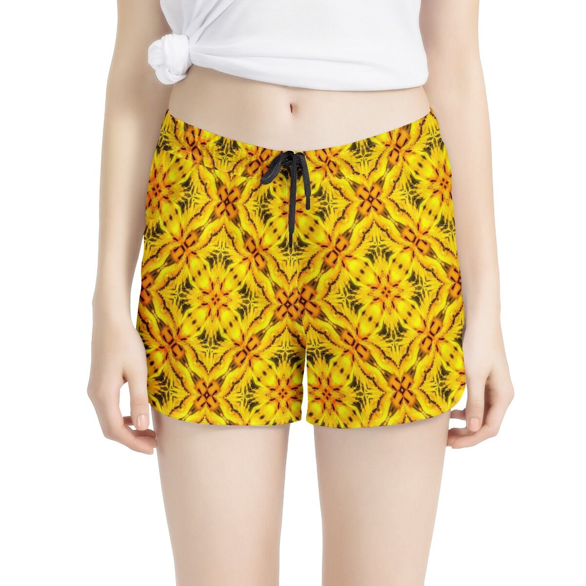 Yellow Toghu: Northwestern Cameroon Women's All Over Print Casual Shorts