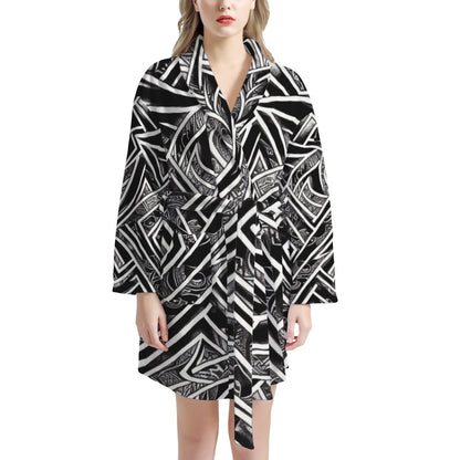 Black and White Polynesian Women's Bathrobe