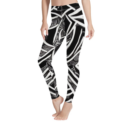 Black and White Polynesian Women's Leggings