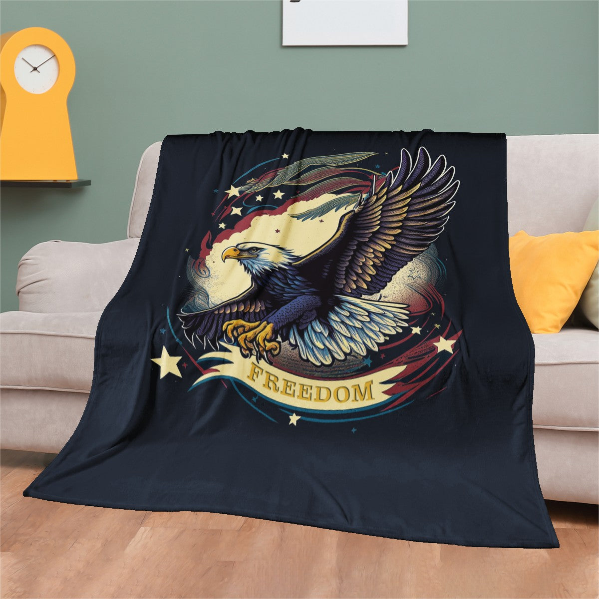 Freedom Flyer: Celebrating the Bald Eagle as a Symbol of Freedom and Strength in the USA Blankets