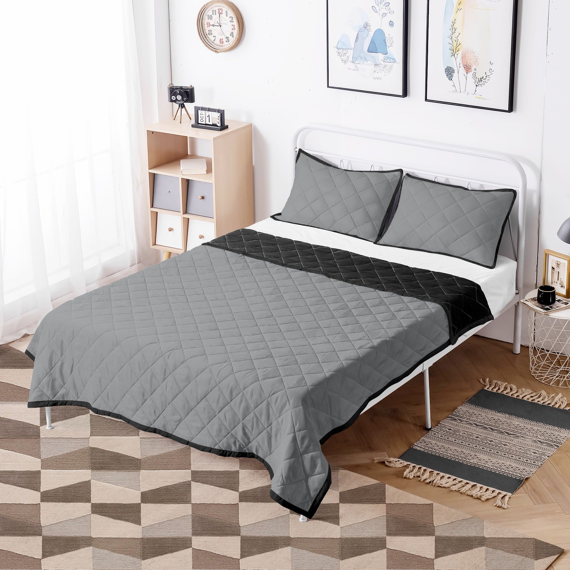 Quilt Bed Set -Basic Gray - Luxtrini, LLC