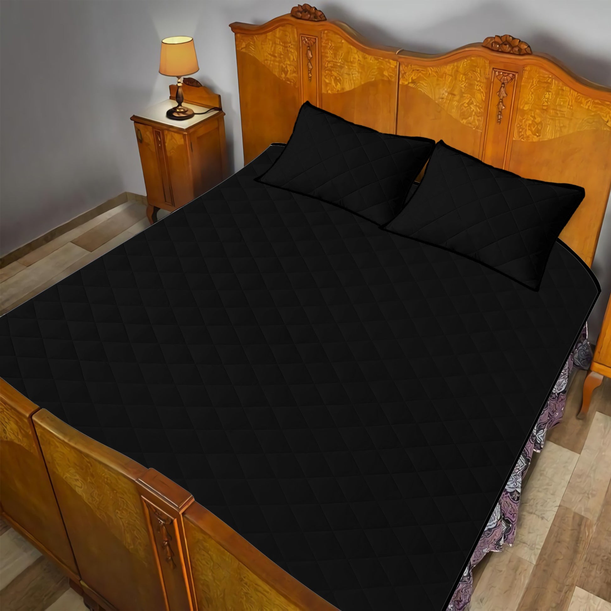 Quilt Bed Set - Black - Luxtrini, LLC